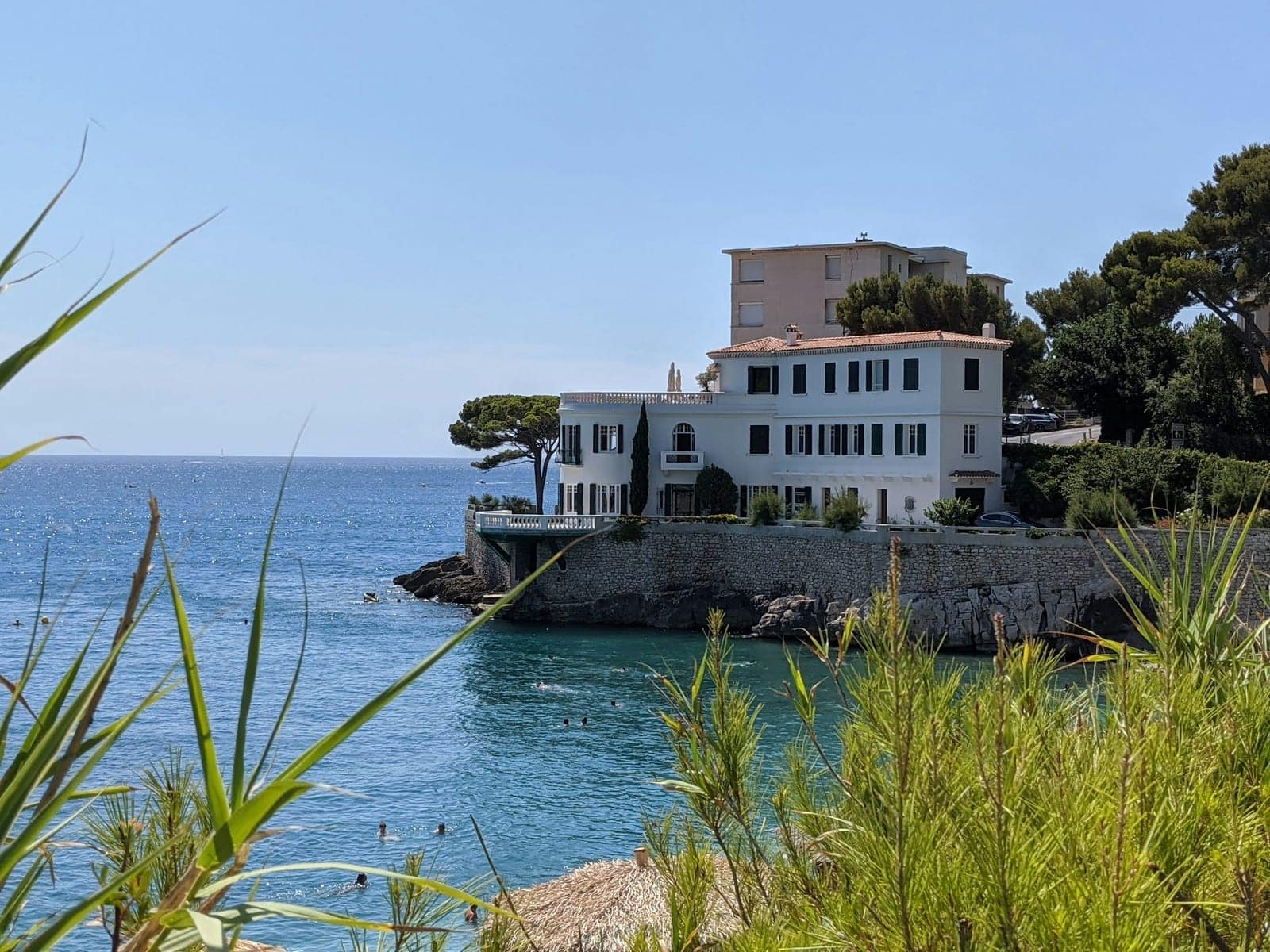 Girne'de Akdeniz tarzı villa dış cephesi